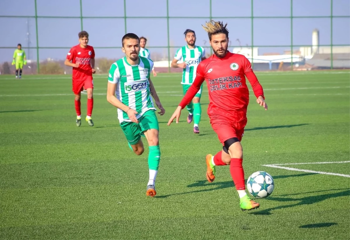 Yeşilyurt Belediyespor Kan Kaybetmeye Devam Ediyor