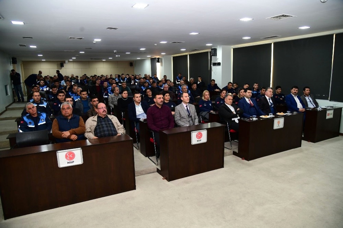 Büyükşehir Zabıtasına Stresle Baş Etme ve Öfke Kontrolü Semineri