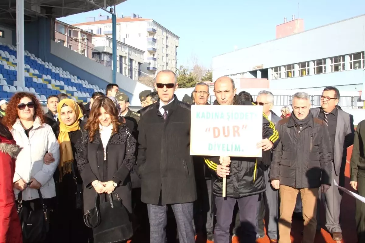 Çankırı\'da Kadına Şiddete Hayır Yürüyüşü