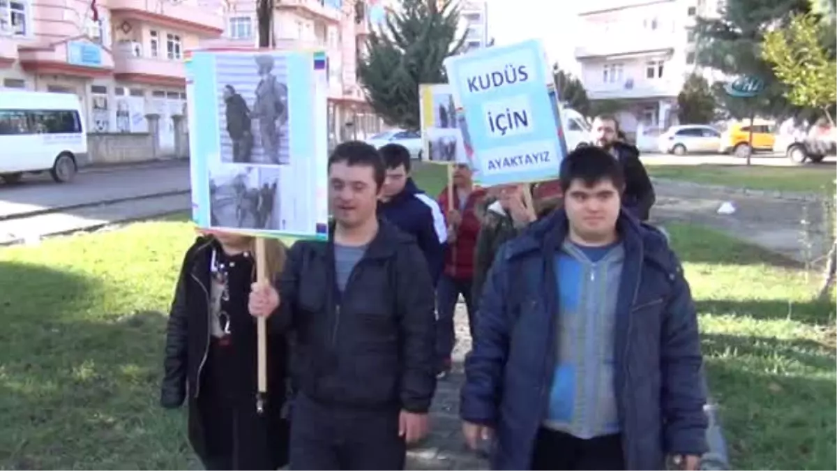 Down Sendromlulardan \'Sessiz Kudüs Protestosu\'