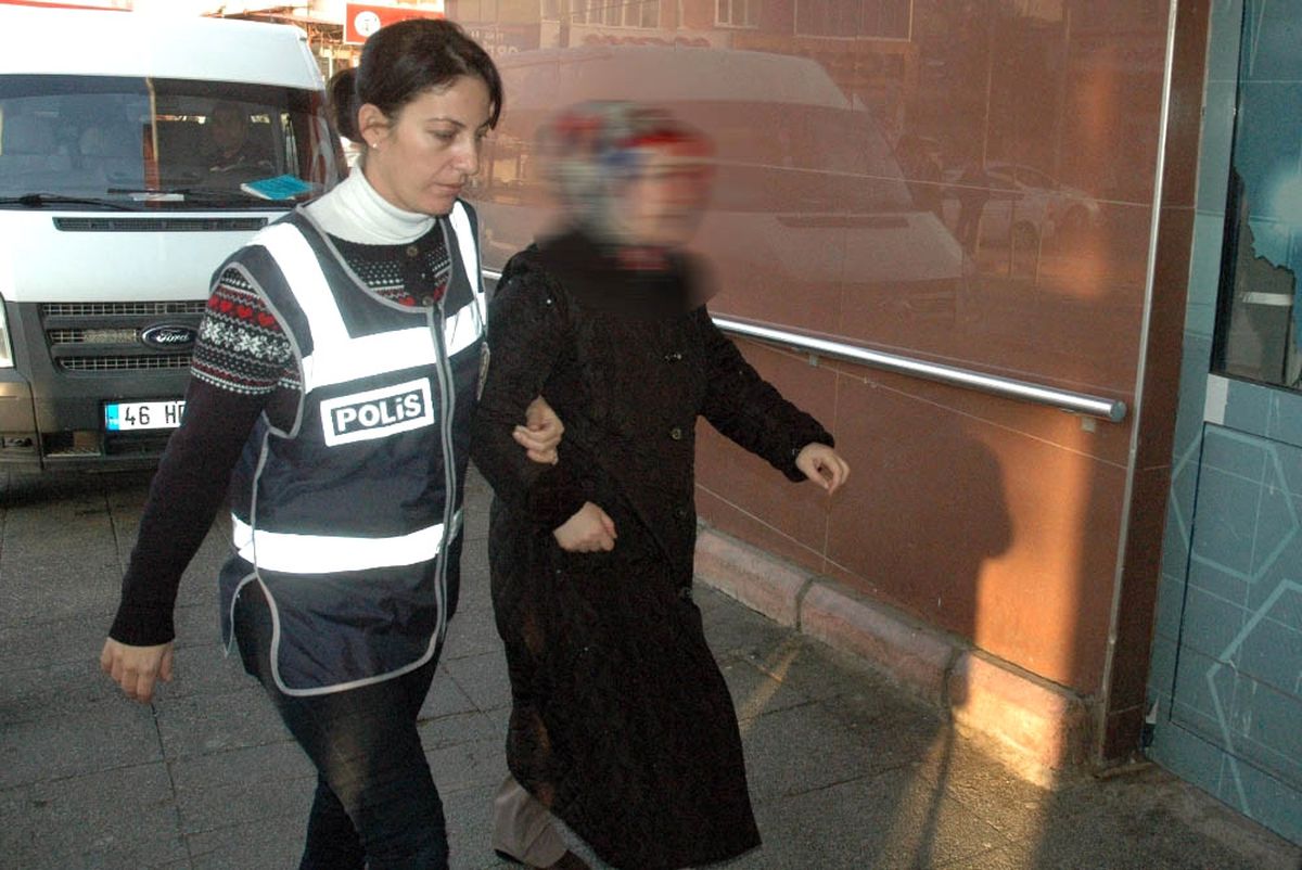 Fetö Ablalarına 6 İlde Operasyon
