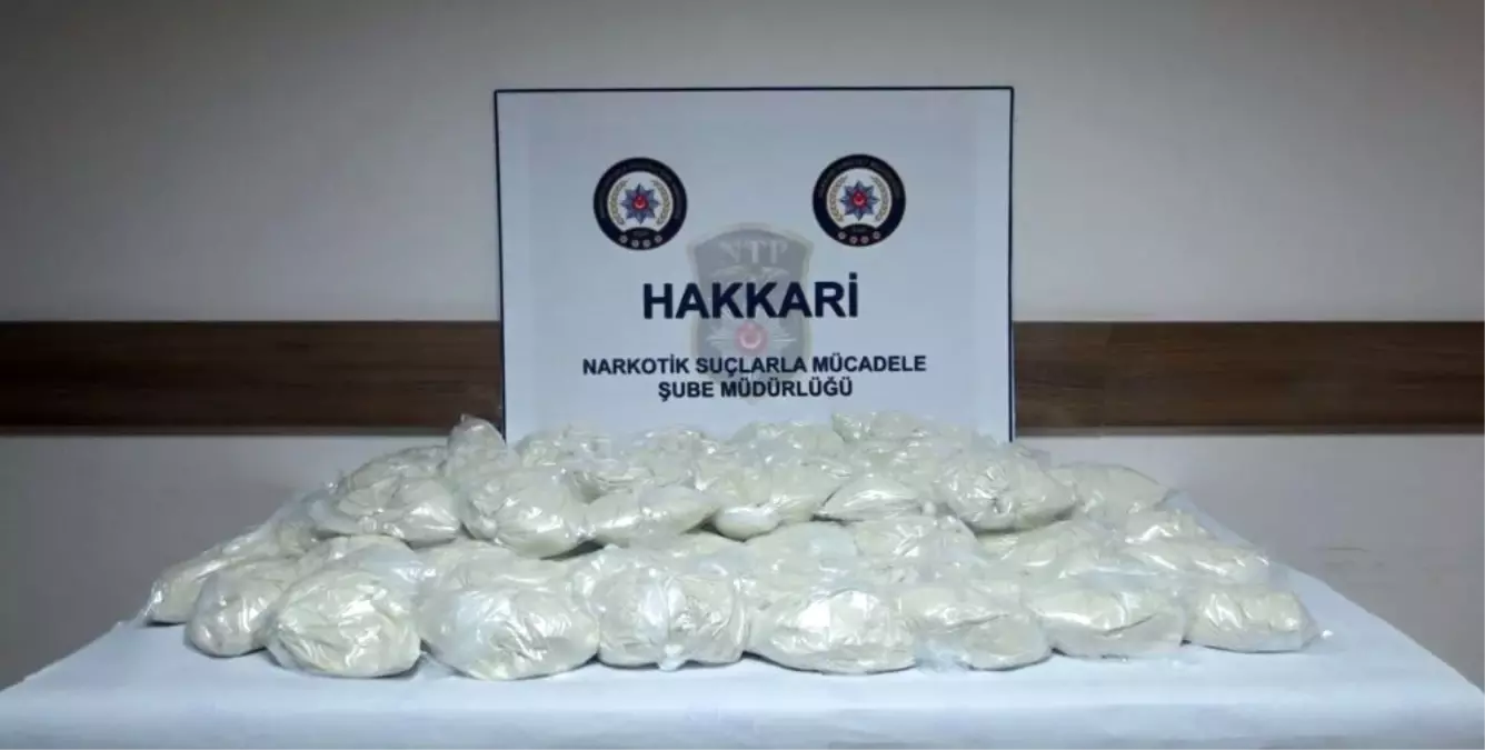 Hakkari\'de 45 Kilo Eroin Ele Geçirildi