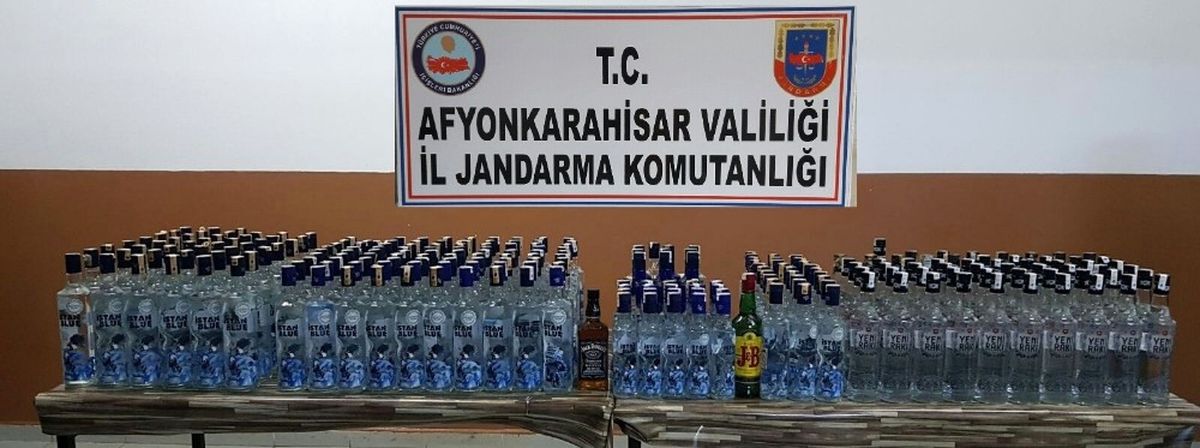 Jandarma 254 Şişe Kaçak İçki Ele Geçirdi