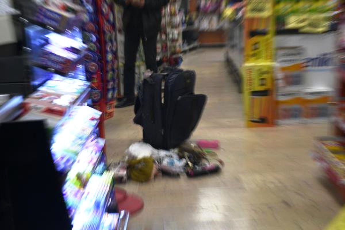 Malatya\'da Markette Şüpheli Valiz Paniği