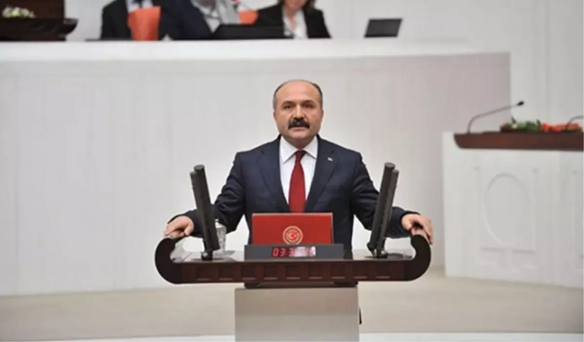 MHP\'li Usta: Türkiye İkiz Açık Sarmalıyla Karşı Karşıya