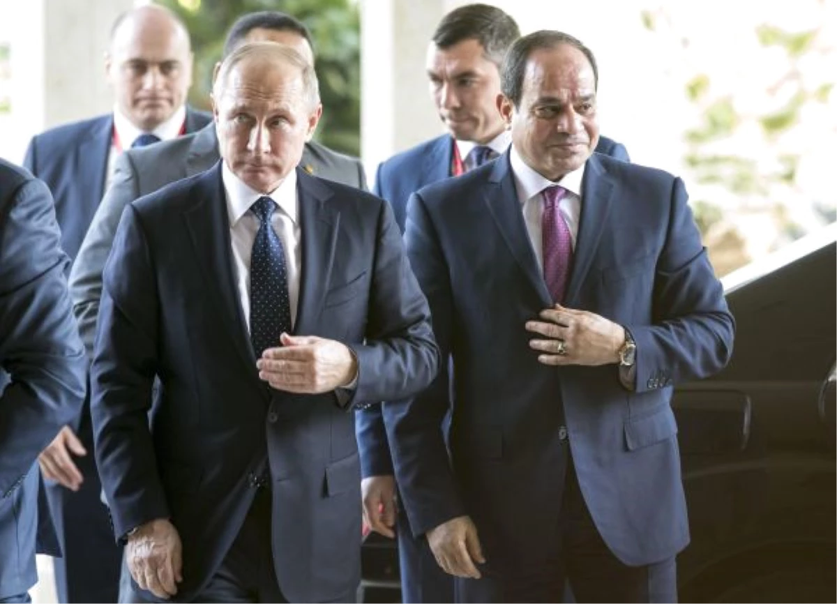 Putin ve Sisi, Nükleer Santral Anlaşması Konusunda Uzlaştı