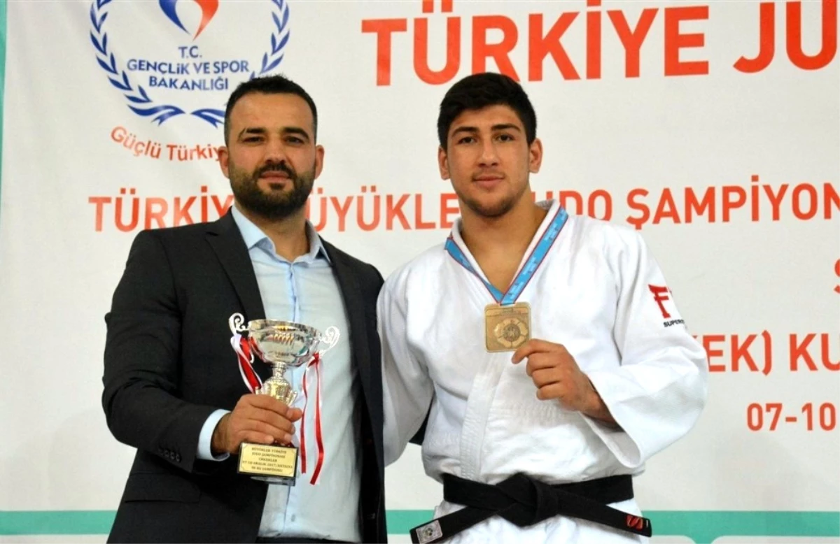 Şişmanlar Judoda Tarih Yazmaya Devam Ediyor