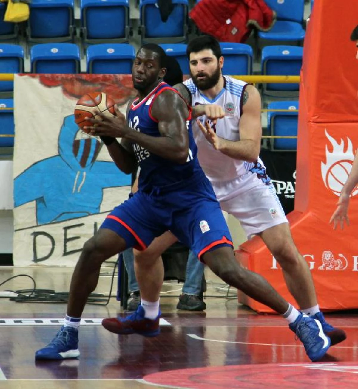 Trabzonspor Basketbol Kulübü\'nde Ayrılık