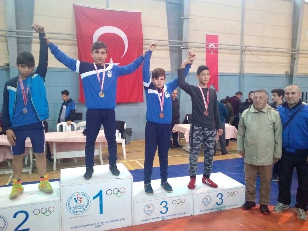 Yunusemreli Güreşçiler Turnuvaya Damga Vurdu