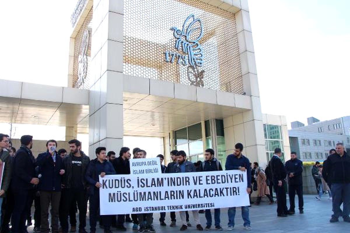 Anadolu Gençlik Derneği\'nden Kudüs Protestosu