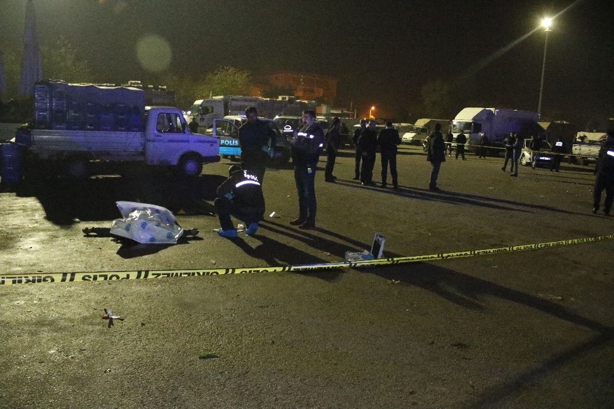 Antalya\'da Halde Düello Kanlı Bitti: 1 Ölü