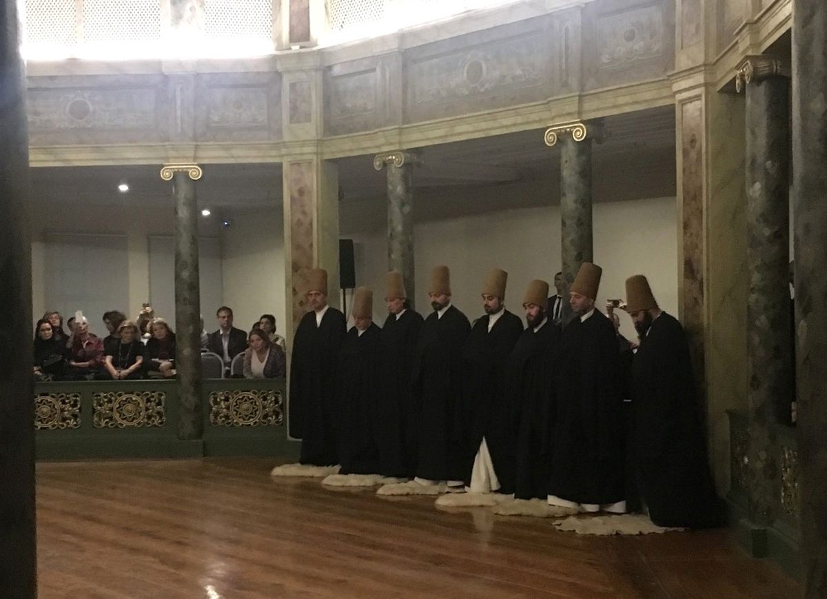 Galata Mevlevihanesi\'nde Şeb-i Arus Programı