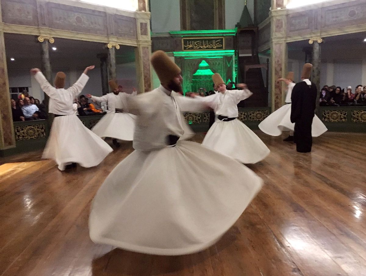 Galata Mevlevihanesi\'nde Şeb-i Arus Programı
