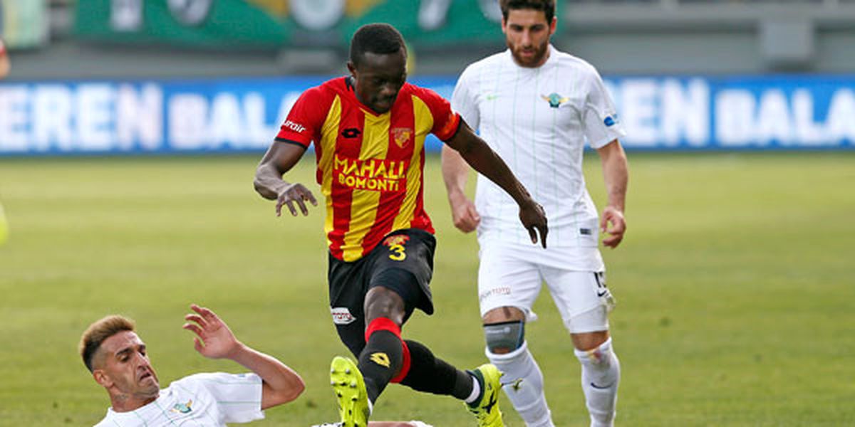 Göztepe\'ye Adama Traore Şoku