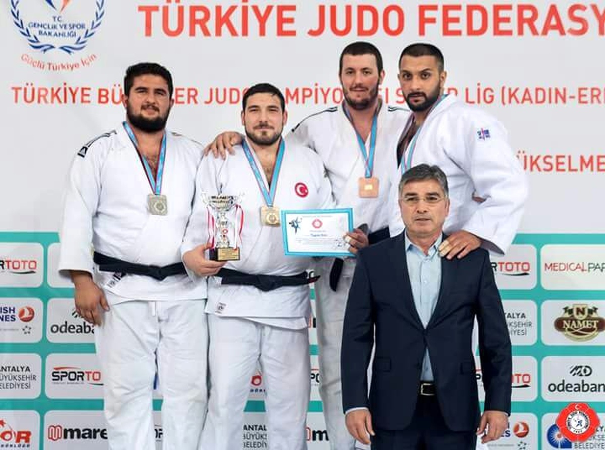 Kağıtsporlu Judoculardan 4 Türkiye Derecesi
