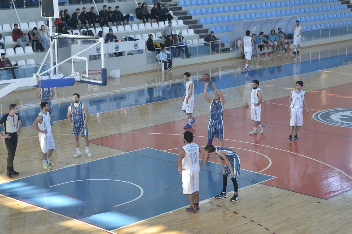 Karaman\'da Üniversitelerarası Basketbol Turnuvası Başladı
