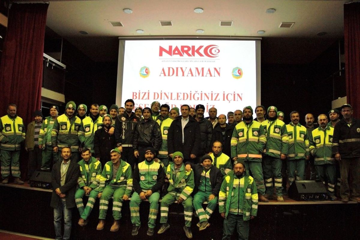 Narkotik Ekipleri Belediye Ekiplerini Bilgilendirdi