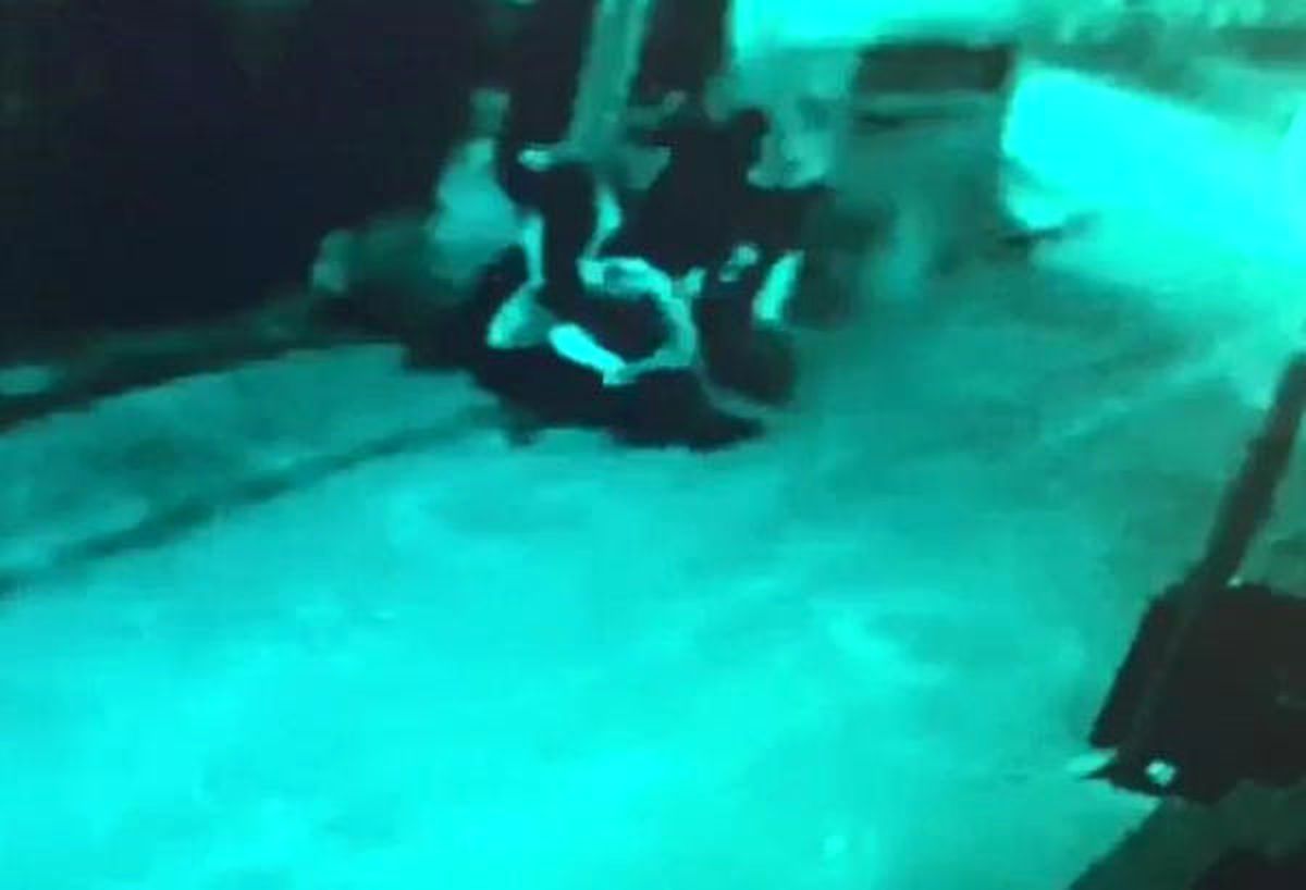 Özel Harekâtçı, Kendisini İçeri Almayan Bar Görevlileriyle Kavga Etti: 3 Yaralı (2)