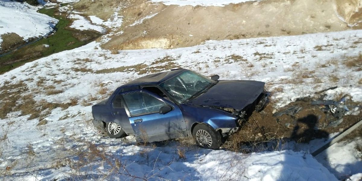Sarıkamış\'ta Trafik Kazası: 2 Yaralı