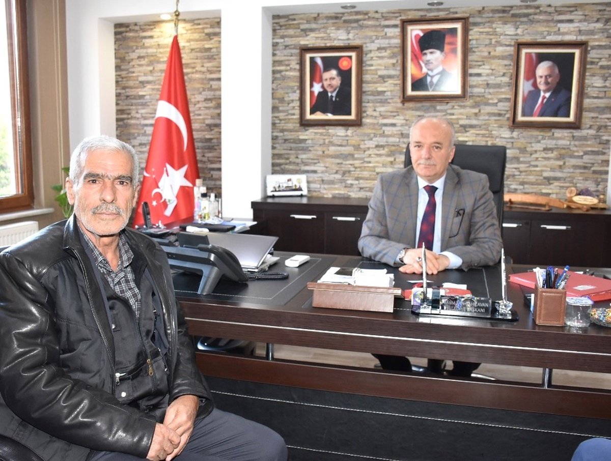 Şehit Fethi Sekin\'in Babası Dursunbey\'de