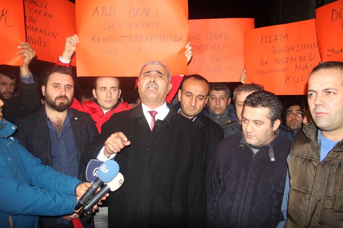 Taksicilerden ABD ve İsrail Mallarını Boykot Kararı