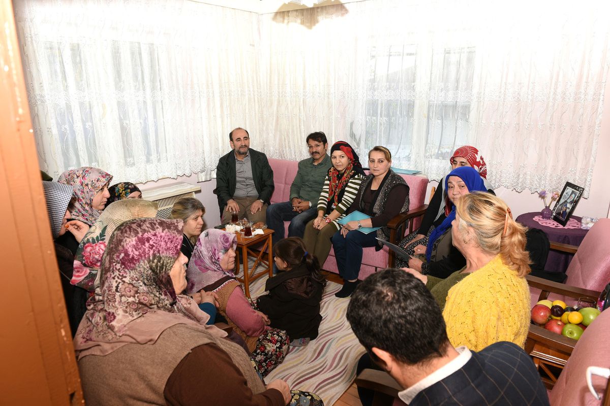 Yıldırım İçin El Ele