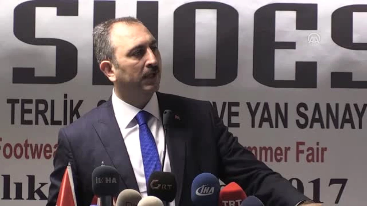 ABD\'deki Rıza Sarraf Davası) Adalet Bakanı Gül: "Firari Olarak Aradığımız Fetö Sanığını Çıkarıp...
