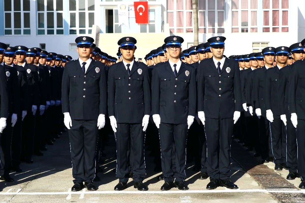 Adana\'dan Polis Teşkilatına 330 Taze Kan