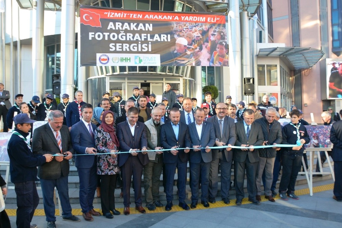 Arakan\'daki İnsanlık Dramı Fotoğraf Karelerinde