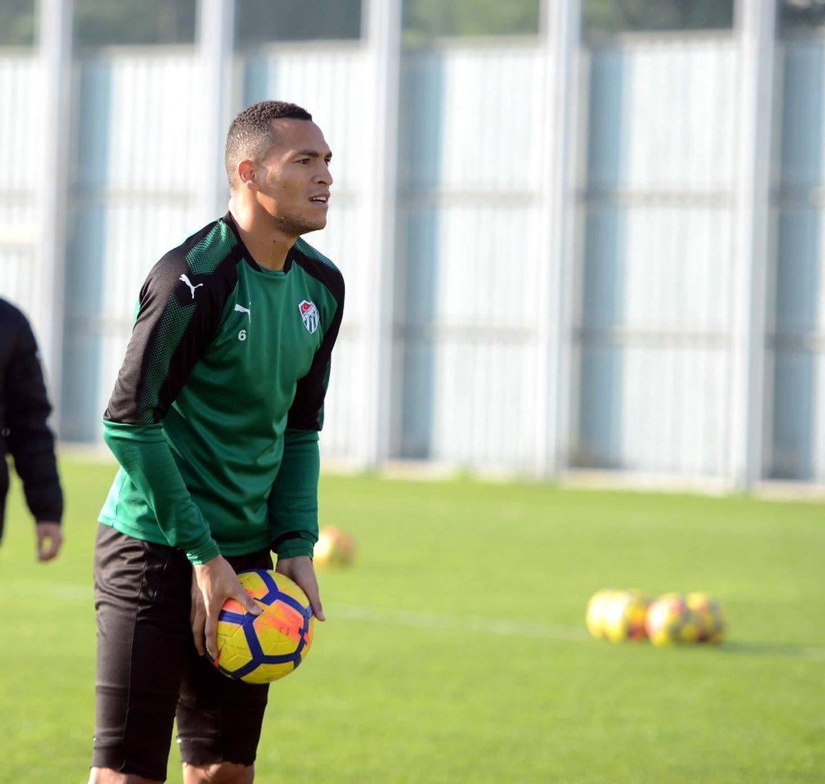 Bursaspor\'da Trabzonspor Mesaisi Başladı
