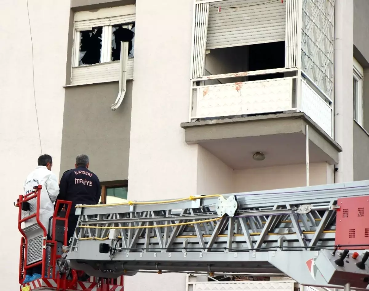 Kayseri\'deki Baba Cinnetine Tanık Olan Komşu O Anları Anlattı