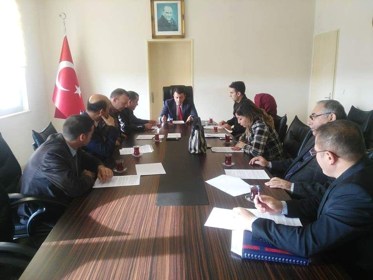 Dumlupınar\'da Kışa Hazırlık ve Karla Mücadele Toplantısı