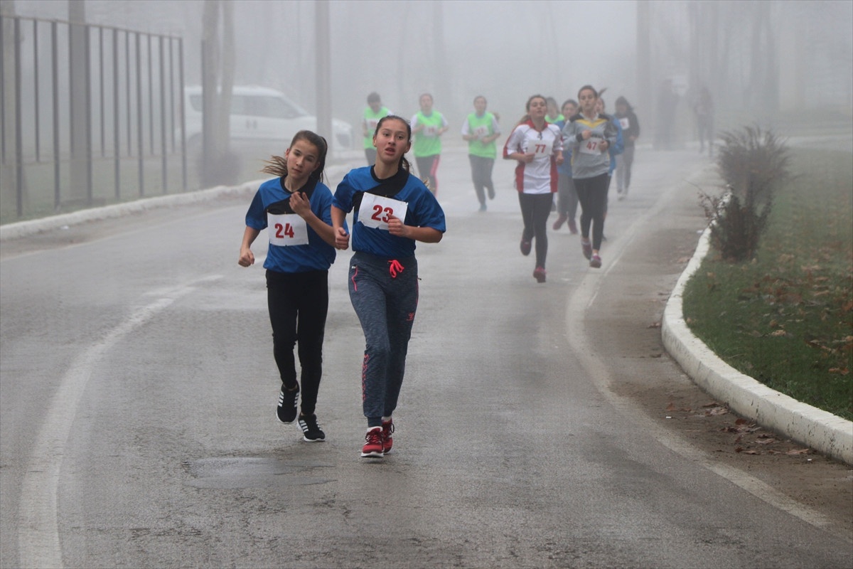 Edirne\'de Okul Sporları Final Müsabakası