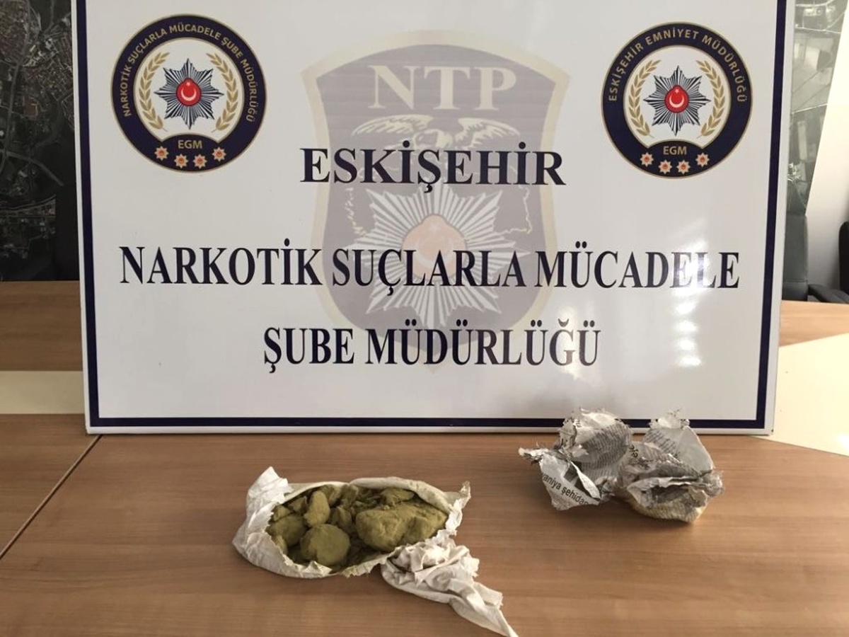 Eskişehir\'de 670 Gram Toz Esrar Ele Geçirildi