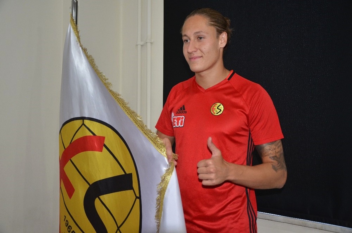 Eskişehirspor\'a İhtar Çeken Felix\'in Alacağı Ödendi