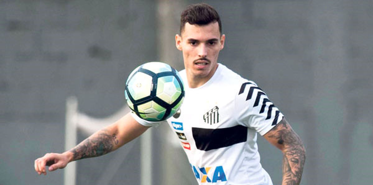 Fener\'e Yeni Bir Carlos