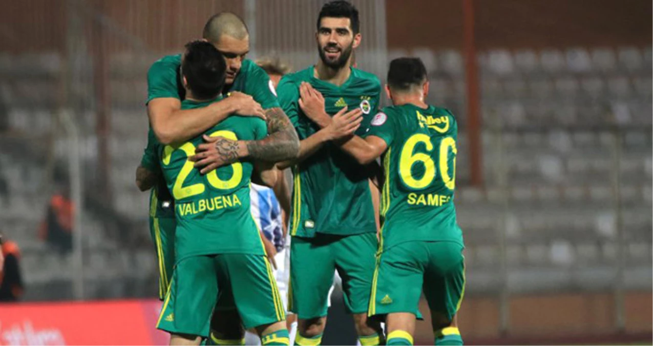 Fenerbahçe Deplasmanda Adana Demirspor\'u 4-1 Mağlup Etti
