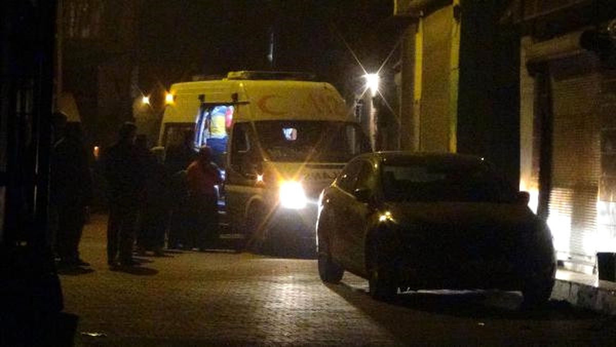 Gaziantep\'te Eve Kalaşnikoflu Saldırı: 1 Ölü