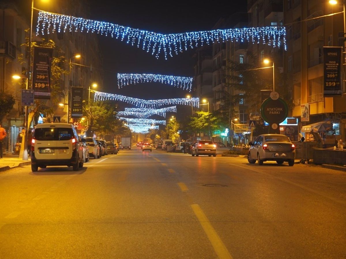 Hatay Yeni Yıla Işıl Işıl Girecek