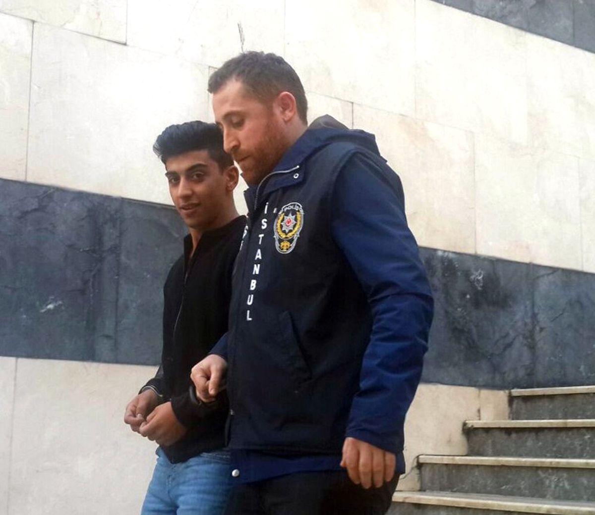 Hırsızı Tükürüğü Yakalattı