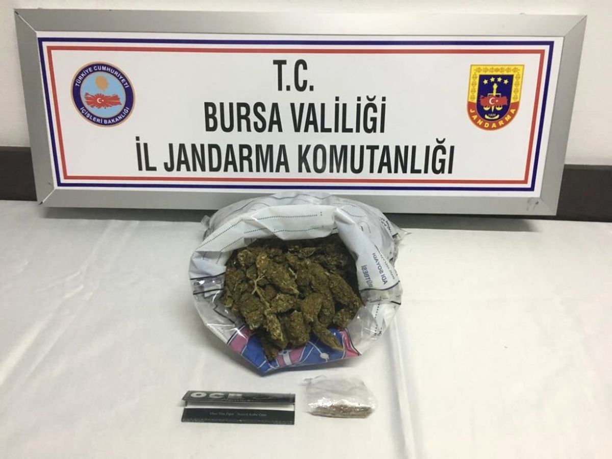 İstanbul\'dan Bursa\'ya Uyuşturucu Getirirken Yakalandı