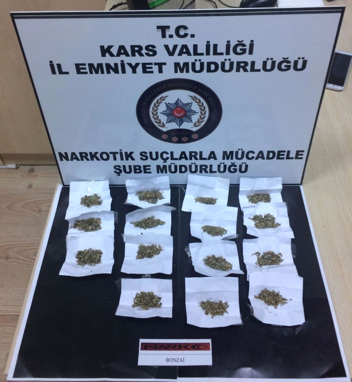 Kars\'ta, Bonzai Ele Geçirildi