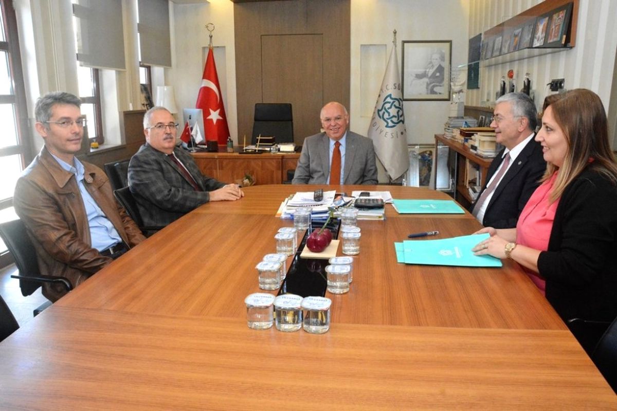 Kiraz Bahçesi Projesi İçin İmzalar Atıldı