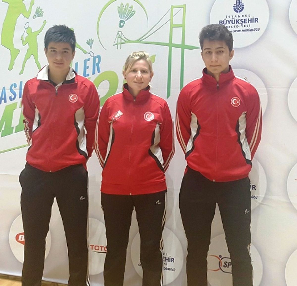 Manisalı Badmintonculara Milli Davet