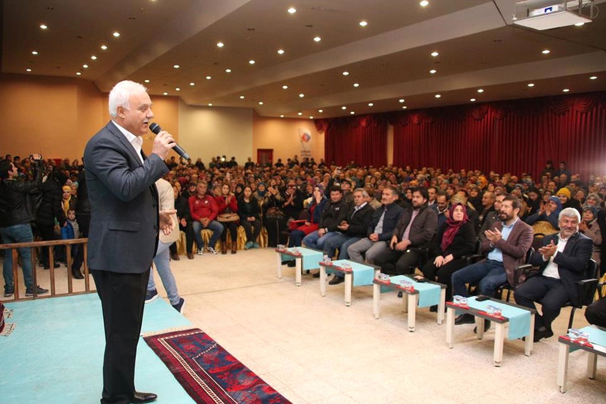 Sındırgı\'da Hatipoğlu Rüzgarı Esti