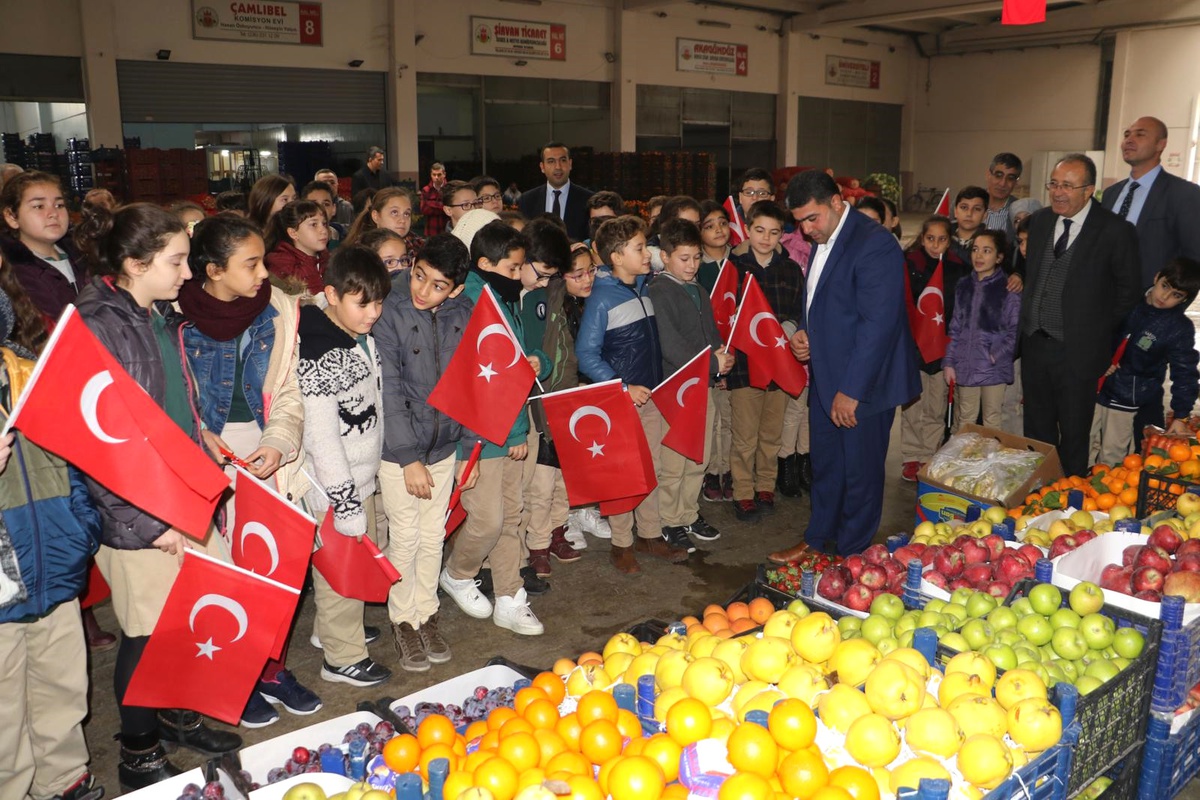 Yerli Malı Haftası\'nı Halde Kutladılar
