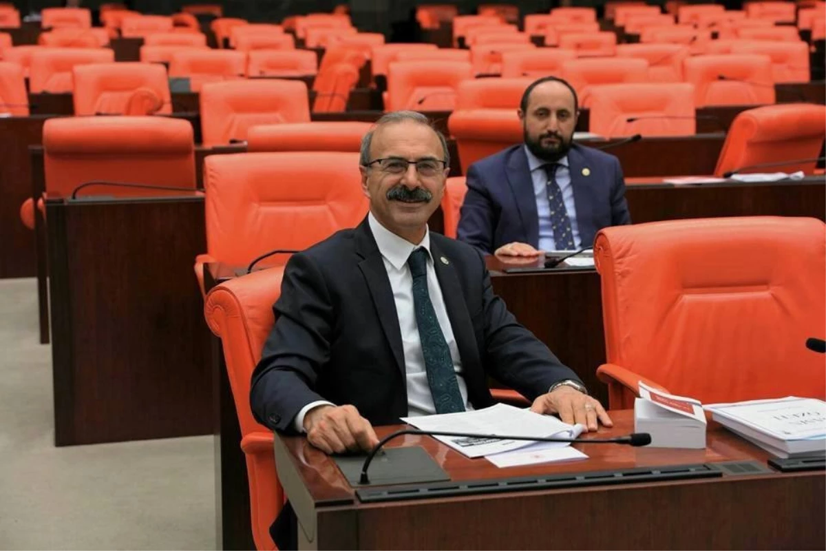AK Parti\'li Alim Tunç; "Meclis Çocuk Parkı Değildir"