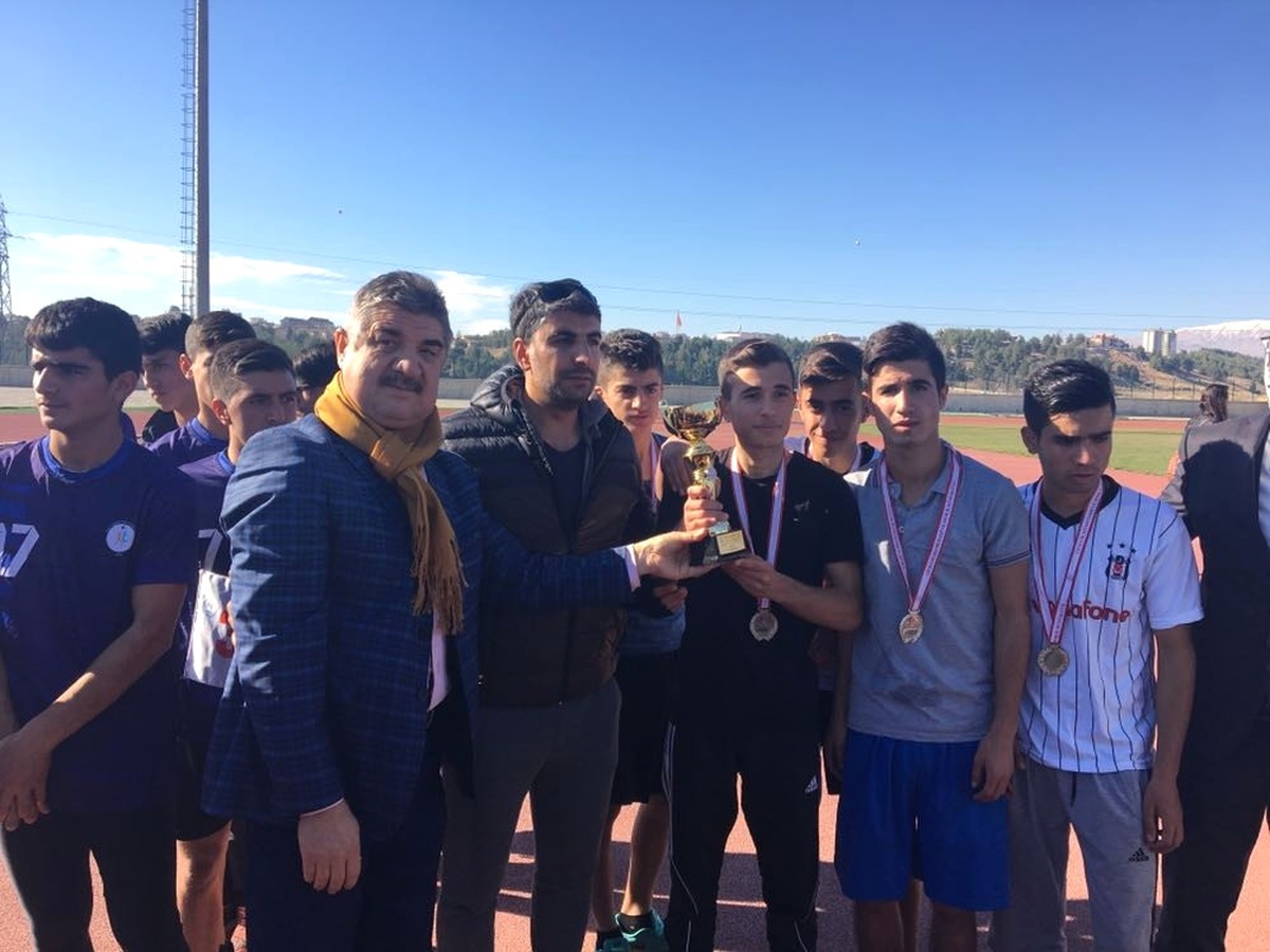 Atletizm Kros Yarışmasında Sincik\' Ten Büyük Başarı