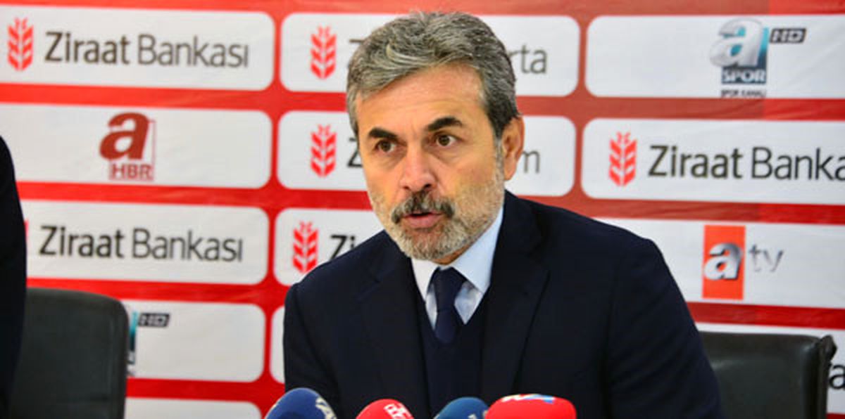 Aykut Kocaman\'dan Transfer ve Van Persie Açıklaması!