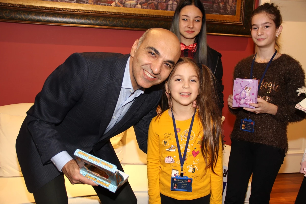 Bakırköy\'de Uluslararası Çocuk ve Gençlik Festivali